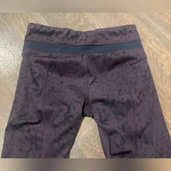 Lululemon Inspire 7/8 Tight II Luxtreme/Mesh Star Crushed Black Cherry size 4 - Picture 5 of 9